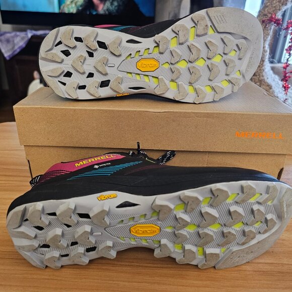 Ladies Merrell Gore-Tex With Vibram Sole Walking Trainers Mqm 3 GTX: J135660 - Picture 2 of 5